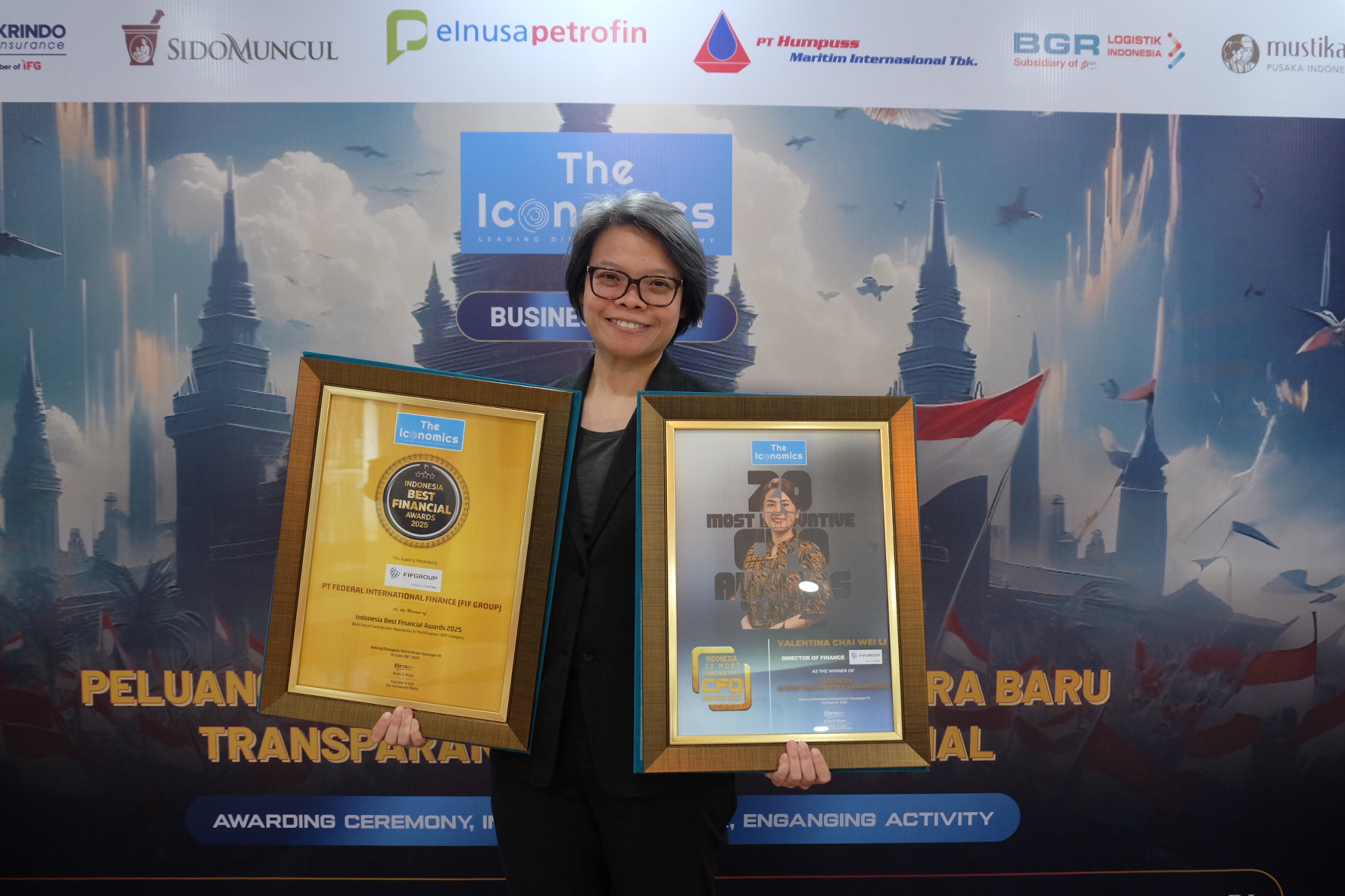 FIFGROUP juga meraih penghargaan Indonesia Best Financial Awards 2025 Kategori Multifinance >40T, dengan title Best Social Contribution Reputation yang diberikan pada Kamis, 09 Oktober 2025 berlokasi di Gedung Dhanapala, Kementerian Keuangan Republik Indonesia, Jakarta Pusat.