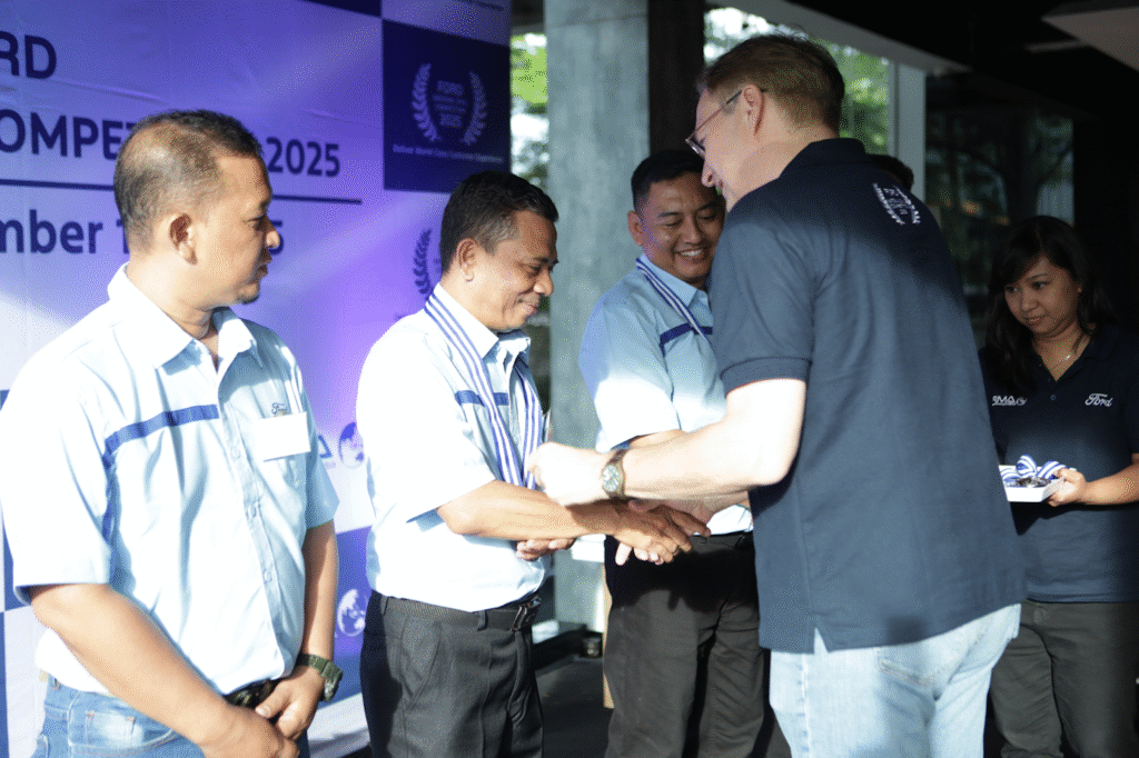 Selamat kepada 4 teknisi dan service advisor terbaik Ford yang telah sukses menjadi juara pada ajang Ford National Skill Competition 2025.