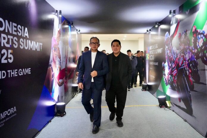 Wakil Menteri Dalam Negeri (Wamendagri) Bima Arya menjadi salah satu pembicara dalam diskusi panel forum utama Indonesia Sports Summit (ISS) 2025 bertema Collaborative Development for a Sustainable Sports Ecosystem, di Indonesia Arena, Kompleks Gelora Bung Karno (GBK), Sabtu (6/12) sore.