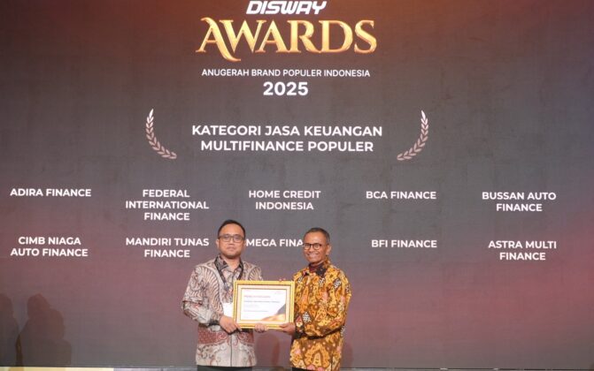 Disway Awards 2025 - Anugerah Brand Populer Indonesia merupakan gelaran yang diadakan oleh Disway Group bekerja sama dengan Infovesta, salah satu perusahaan riset dan pengolahan data nasional serta konsultasi management dan bisnis di Indonesia. FIFGROUP, meraih penghargaan Disway Awards 2025 - Anugerah Brand Populer Indonesia dalam Kategori Jasa Keuangan Multifinance.