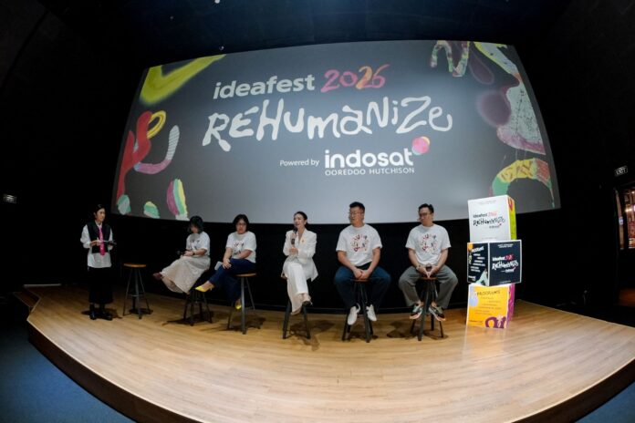 Keterangan Foto Kiri - Kanan : Desy Bachir - Co-Chair IdeaFest Ovidia Nomia - SVP - Head of Corporate Communications Indosat Ooredoo Hutchison Stephanie Regina - Founder and CEO Haloka Group & Braintrust IdeaFest 2026 Ian Eryanto Wongso - Founder JKT GO Patrick Effendy - Founder of Creative Prompt